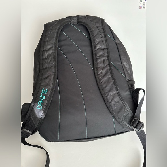 Dakine backpack and Dakine snow boots bag. - Picture 6 of 13
